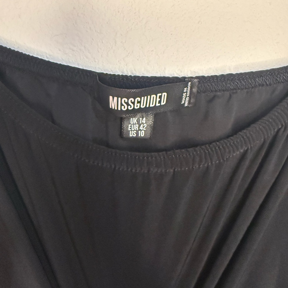 Missguided Elegant Black Garment